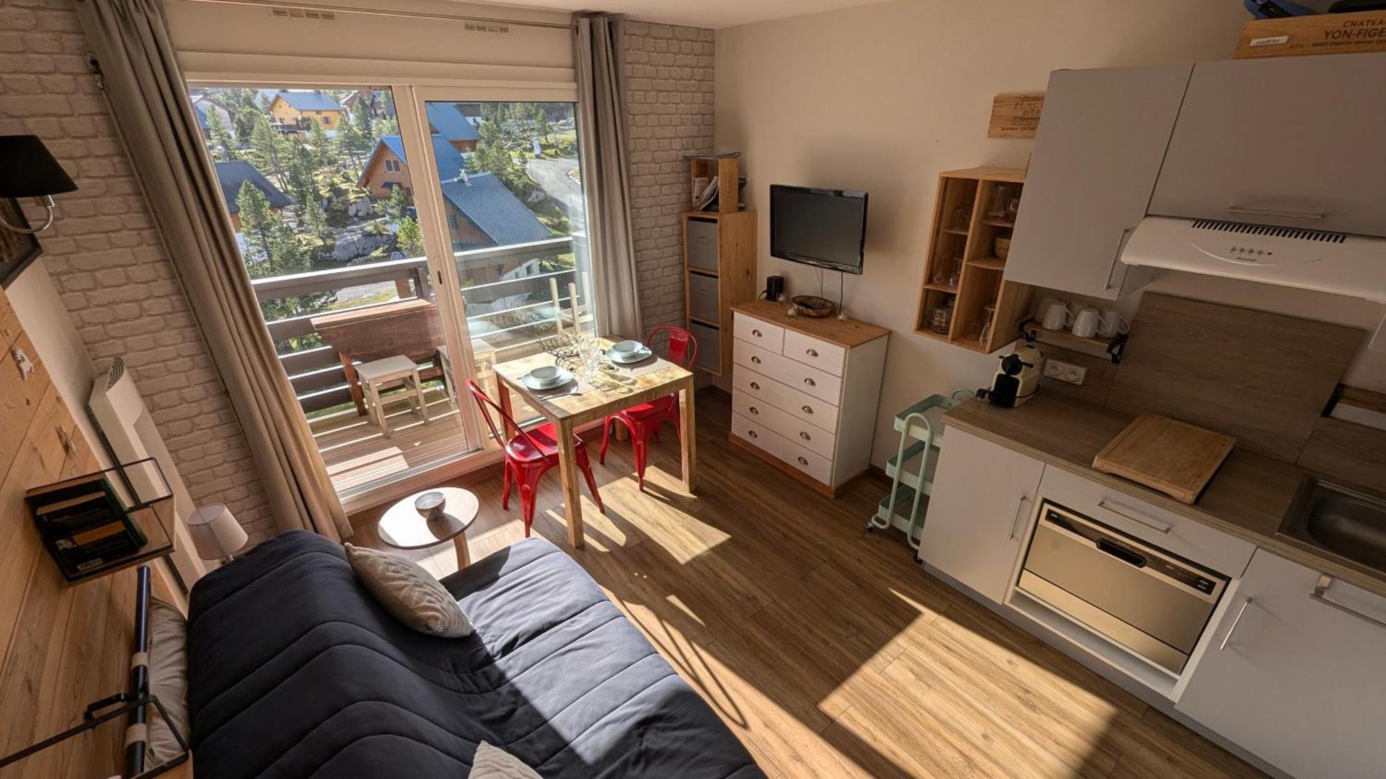 Studio Loubat Pyrenee, Menage Inclus อเรตต์ ภายนอก รูปภาพ